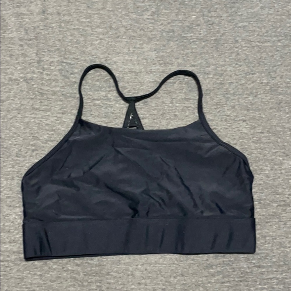 Onzie Sports bra NWT